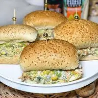 واقعا از خوردن این ساندویچ سیر نمی‌شی!