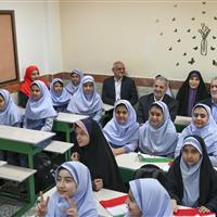 اراده دولت در توجه کیفی به آموزش کشور به معنای ساختن آینده ایران است