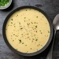 طرز تهیه سوپ سیب‌زمینی؛ یک سوپ غلیظ و خوشمزه