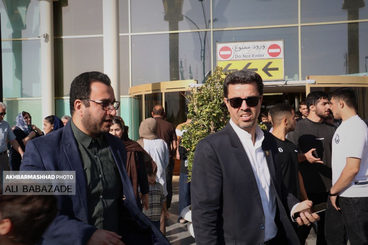 عکس/ استقبال مشهدی ها از «احمد جوان»