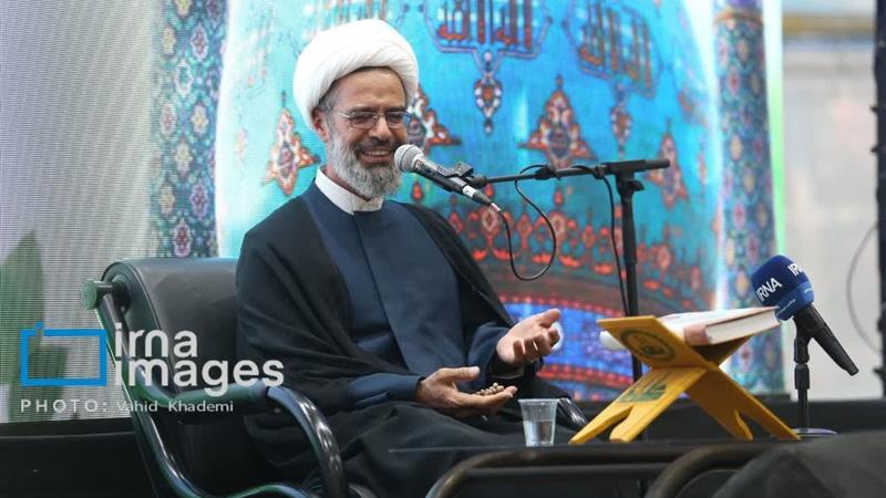 امام جمعه بجنورد: رسانهها نگهبان جامعهاند، نه تریبون سلیقهها