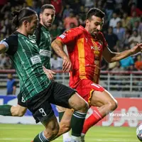 فولاد آرنا شاهد عجیب‌ترین کارت زرد لیگ برتر!