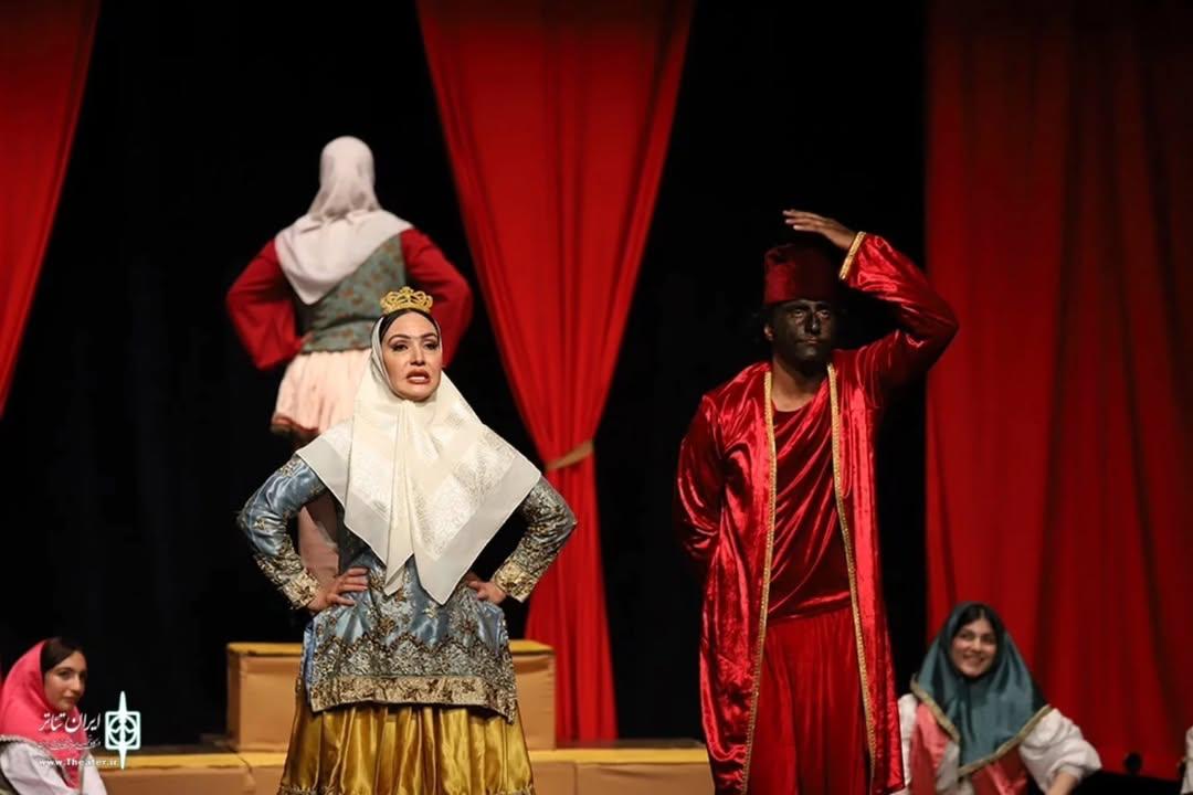  نمایش«قهوه قجری»