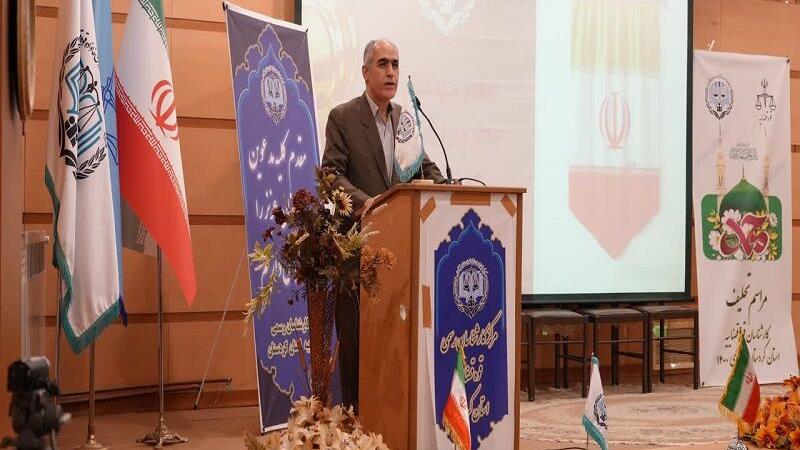 کارشناسان دادگستری برای دقیق بودن نظریات قضایی از هوش مصنوعی استفاده کنند