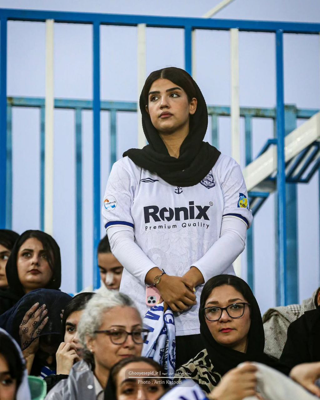 گزارش تصویری باشگاه ملوان انزلی از بانوان هوادار این تیم