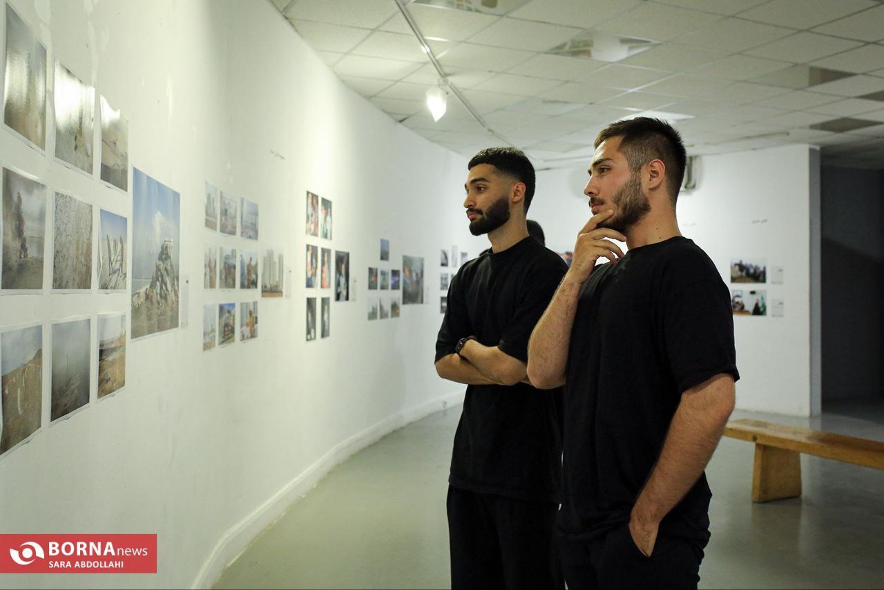 نمایشگاه هفتمین نشان عکس مطبوعاتی ایران 
