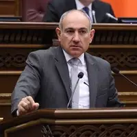 پاشینیان بار دیگر رئیس حزب حاکم ارمنستان شد