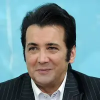 حسام نواب صفوی : قرار بود بجای بازیگری قاضی بشم و لی یهو شدم حسام الویس! 