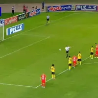 پوستونسکی مامور مخصوص پاکسازی محوطه پنالتی!