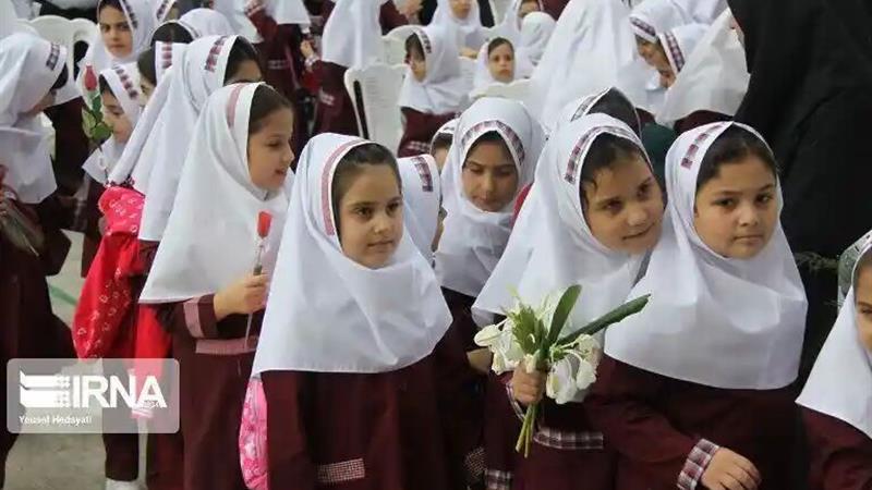 آموزش سلامت در مدارس پایه گذار جامعهای خلاق و پویاست
