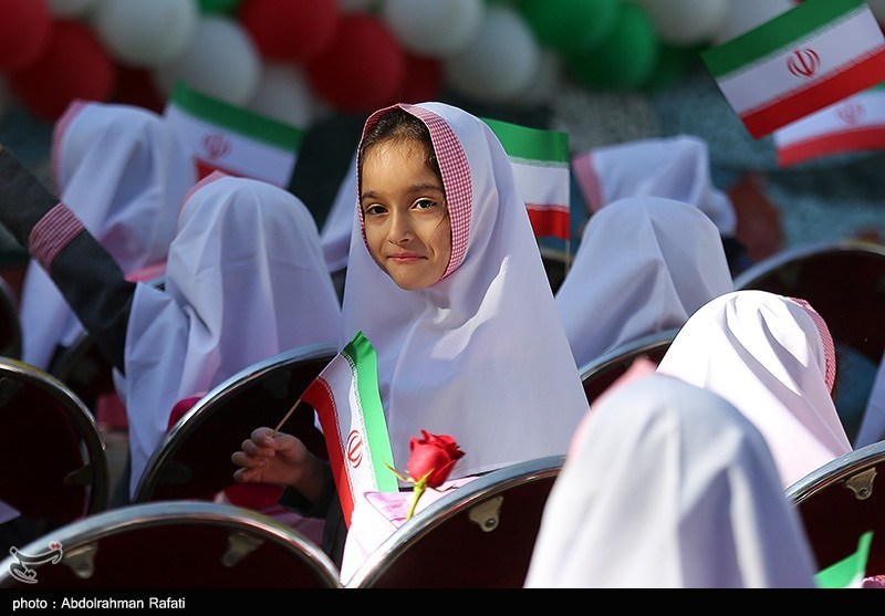 جشن شکوفه ها در همدان