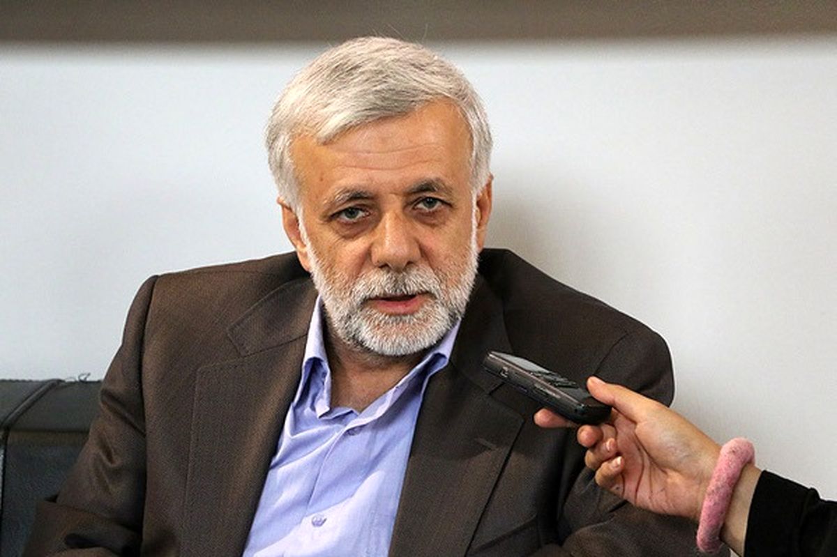 فعال اصلاحطلب: اصلاحطلبان دنبال دورهمیهای محفلیاند و با نسل جوان فرسنگها فاصله دارند