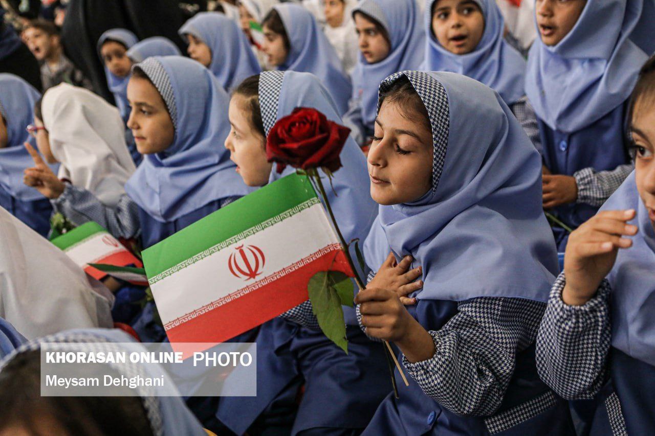 گزارش تصویری از ویژه برنامه شکوفه های رضوی در حرم مطهر امام رضا(ع)
