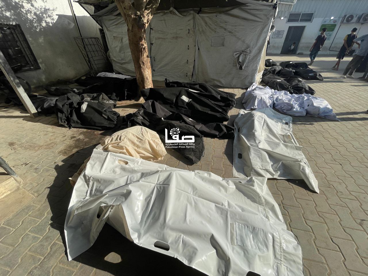 تصاویر قتل‌عام ۳ خانواده فلسطینی در غزه توسط اسرائیل 
