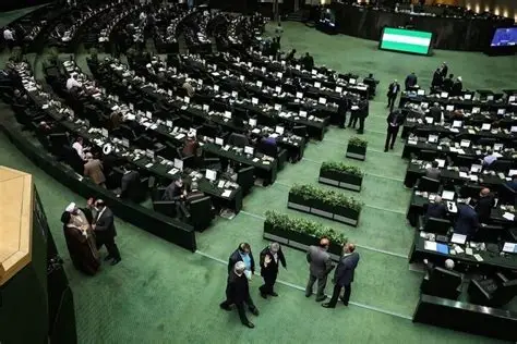 ۷۰ نماینده خواستار تغییر دکترین دفاعی کشور شدند