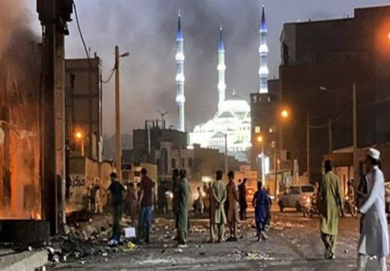 بازخوانی حادثه ۸ مهر زاهدان؛ ناگفتههایی از جلسات با مولوی عبدالحمید و دفتر رهبر انقلاب