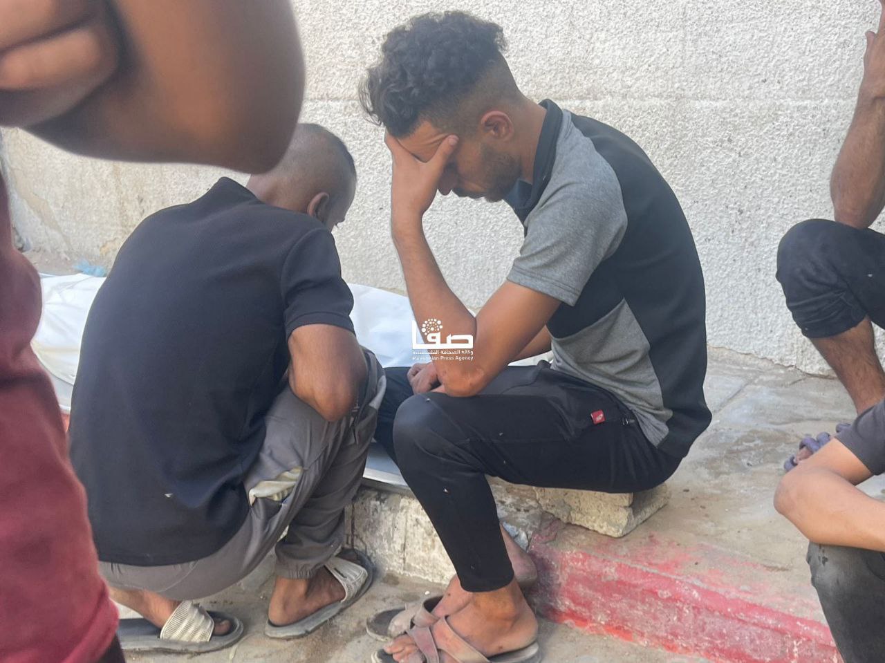 تصاویر قتل‌عام ۳ خانواده فلسطینی در غزه توسط اسرائیل 