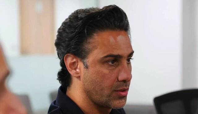 خشم و عصبانیت فرهاد مجیدی از داور بازی