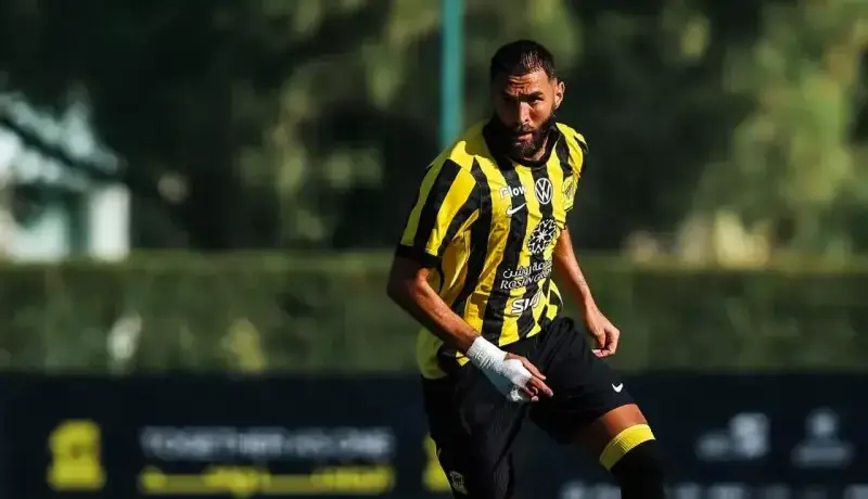دو راهی سخت بنزما برای بازگشت به اروپا