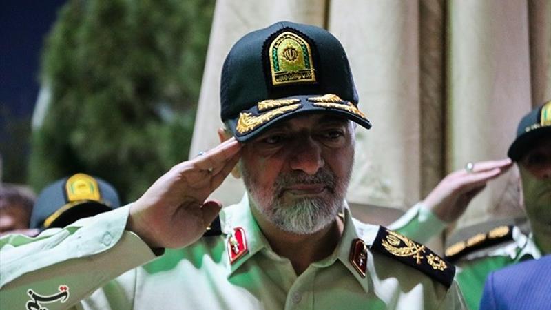 لبیک فرمانده کل فراجا به رهبر انقلاب/ از هیچ کوششی دریغ نخواهیم کرد