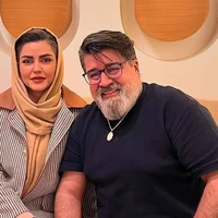 چهره ها/ ژست عجیب مهدی یغمایی و همسرش در عکس جدیدشان!