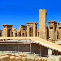هفتادوهفتمین سند مالکیت پایگاه میراث جهانی تخت‌جمشید صادر شد