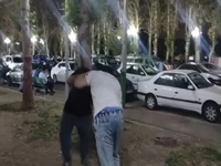 کشتی ۲ علاقه مند در حاشیه جشن ملی و مراسم استقبال و تجلیل از قهرمانان ملی‌پوش کشتی ایران