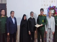لحظه اعلام خبر احراز شهادت به خانواده شهید بسیجی گناوه‌ای