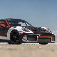 حراج پورشه 911 GT2 RS مکس وستپن با امضای قهرمان روی داشبورد!