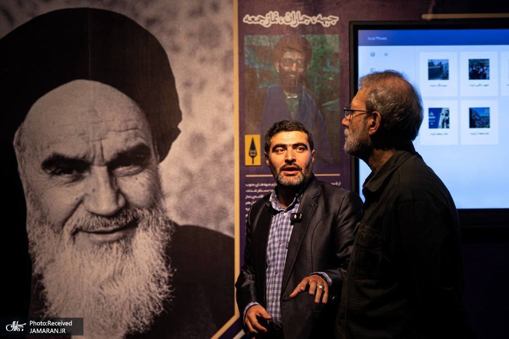 بازدید علی لاریجانی از باغ موزه‌ی ملی انقلاب اسلامی و دفاع مقدس