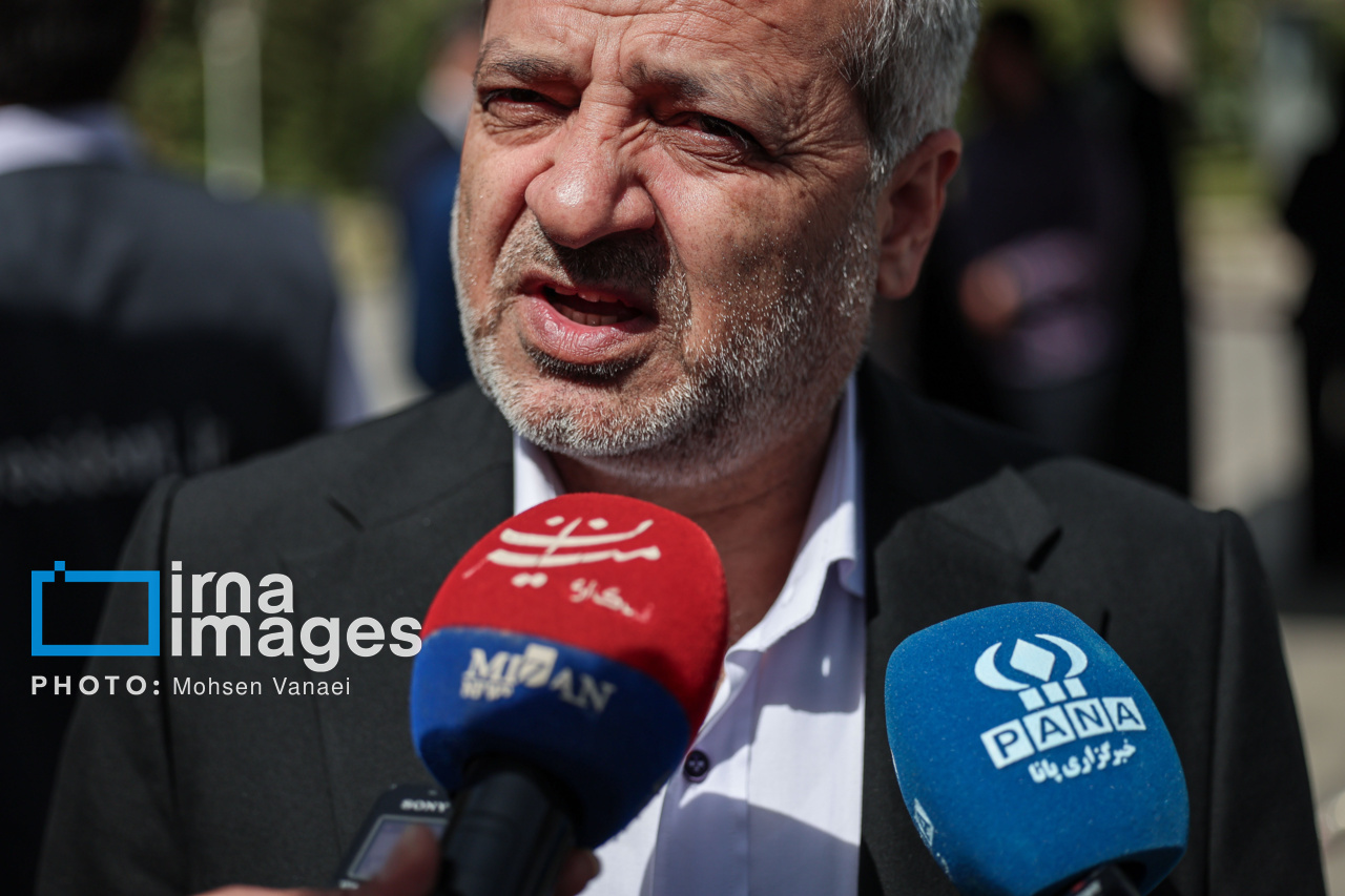 عکس/ اعضای هیأت دولت در جمع خبرنگاران