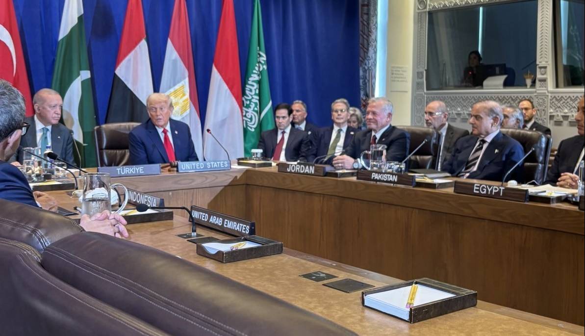نشست مشترک ترامپ با رهبران ۹ کشور عربی و اسلامی برگزار شد