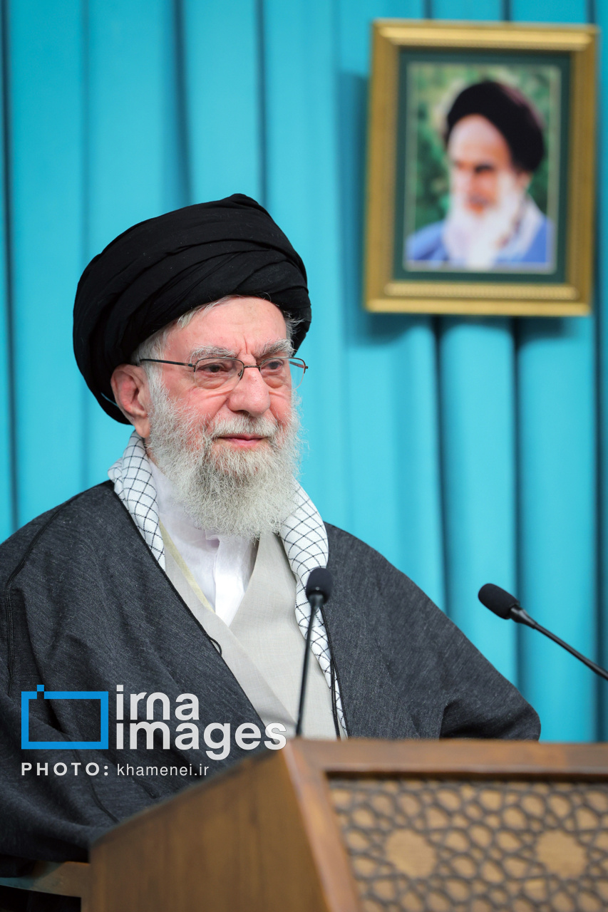 عکس/ سخنرانی تلویزیونی رهبر معظم انقلاب اسلامی
