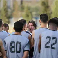 ورمزیار: استقلال باید با سه مدافع بازی کند نه چهار مدافع