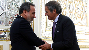 سخنگوی مجلس: وزارت خارجه مراقب گروسی خائن باشد