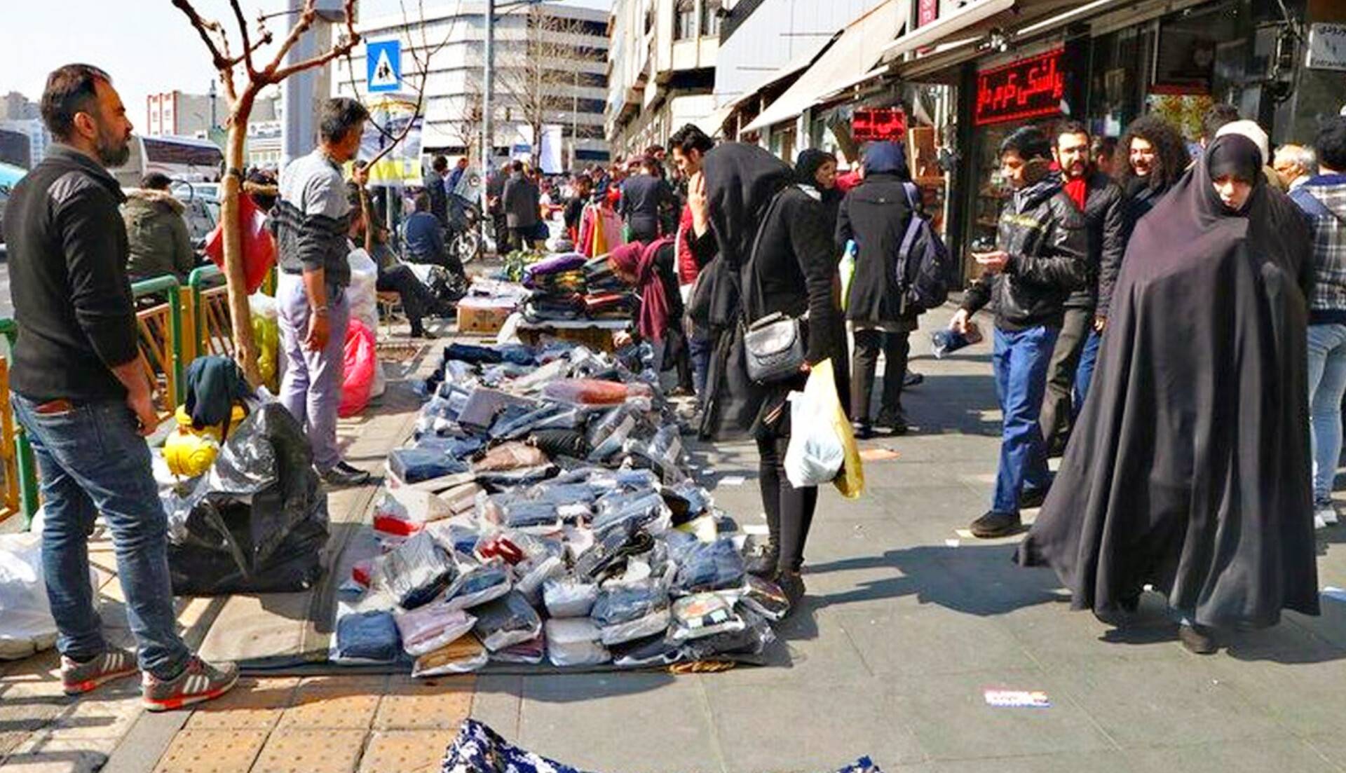 اجاره پیاده‌رو در تهران!