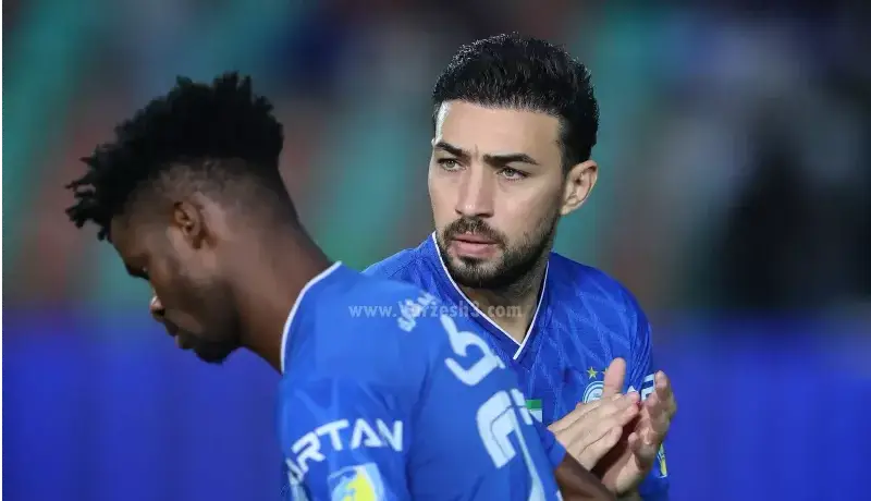 ستاره استقلال رفاقتش با دمبله را به رخ کشید!
