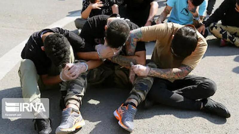 زمینگیر شدن اراذل و اوباش مسلح در تهران