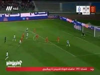 موقعیت خطرناک برای ملوان که با واکنش نیازمند توپ دور شد