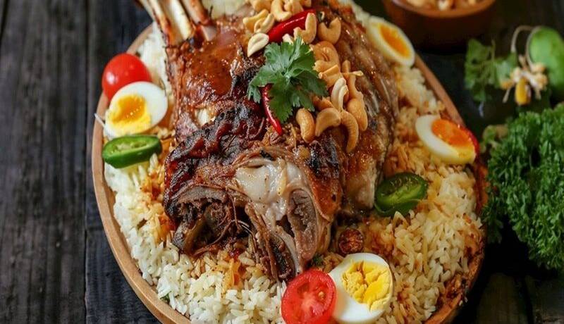 طرز تهیه مُفَتَّح، غذایی خوزستانی برای میهمانی‌های بزرگ  