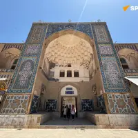 کاروانسرای گنجعلی خان، نگین کرمان