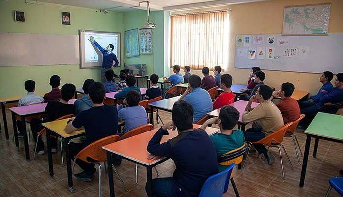 هوش مصنوعی وارد کلاس‌های درس اصفهان شد