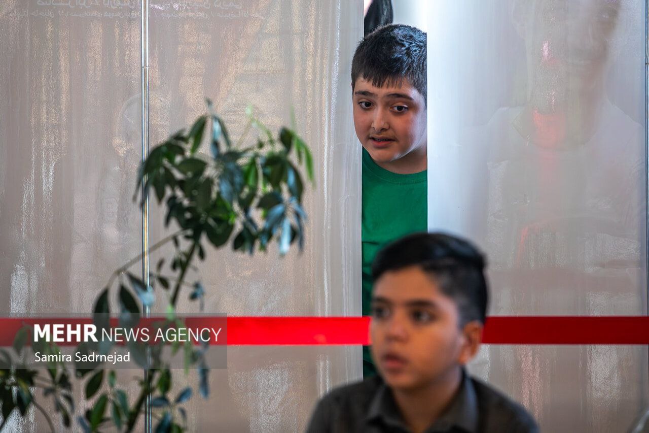 اکران مردمی «آرزوهای چپکی»