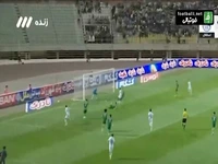 باشگاه استقلال نیز با انتشار این ویدیو به داوری دیدار با شمس آذر اعتراض کرد