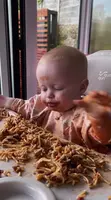 دردسرهای غذا خوردن بچه ها!