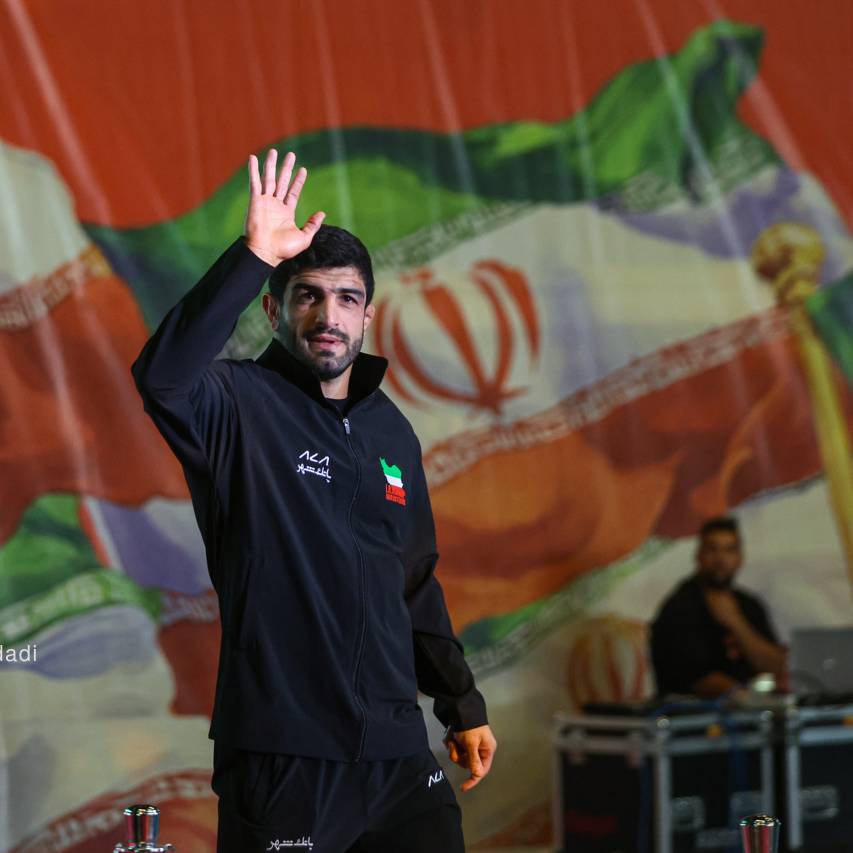 پاداش فدراسیون کشتی به قهرمانان جهانی ۲۰۲۵ زاگرب