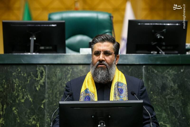 حضور خادمان حرم حضرت عبدالعظیم در مجلس