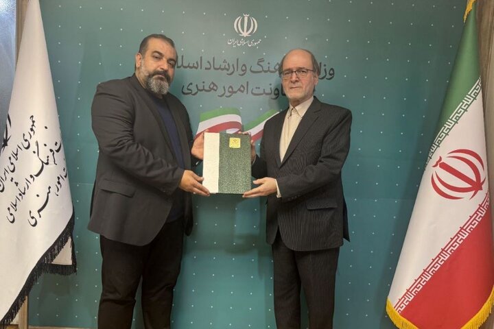 دبیر چهل‌ و چهارمین جشنواره بین‌المللی تئاتر فجر معرفی شد