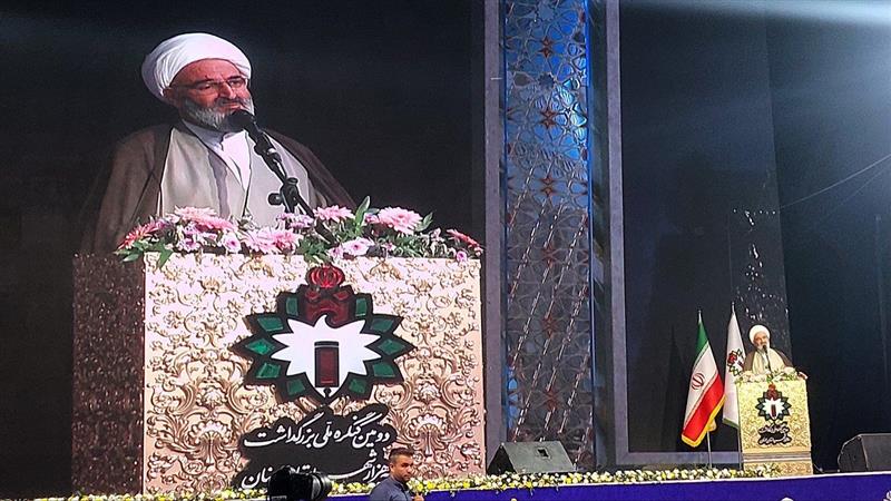 امام جمعه سمنان: دشمن با تحریم نمی‌تواند انسجام ملی را هدف قرار دهد