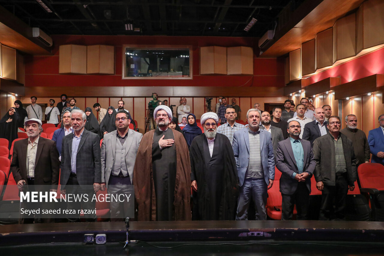 محفل شعر و ادب «ماه لبنانی»